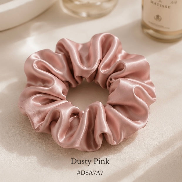 That Girl Silk Scrunchie™